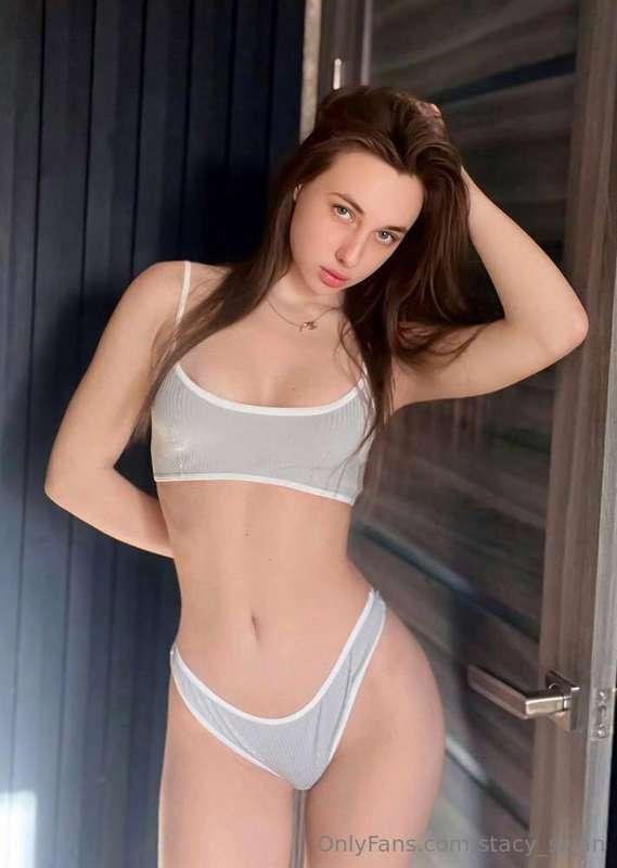 ✨ Discover true beauty @rena_cosmo ✨ A stunning figure, long..