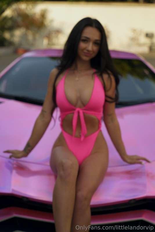 all pink everything 💕