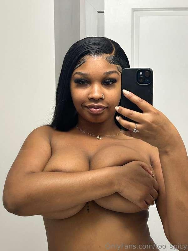 can you guess my cup size? 🍒