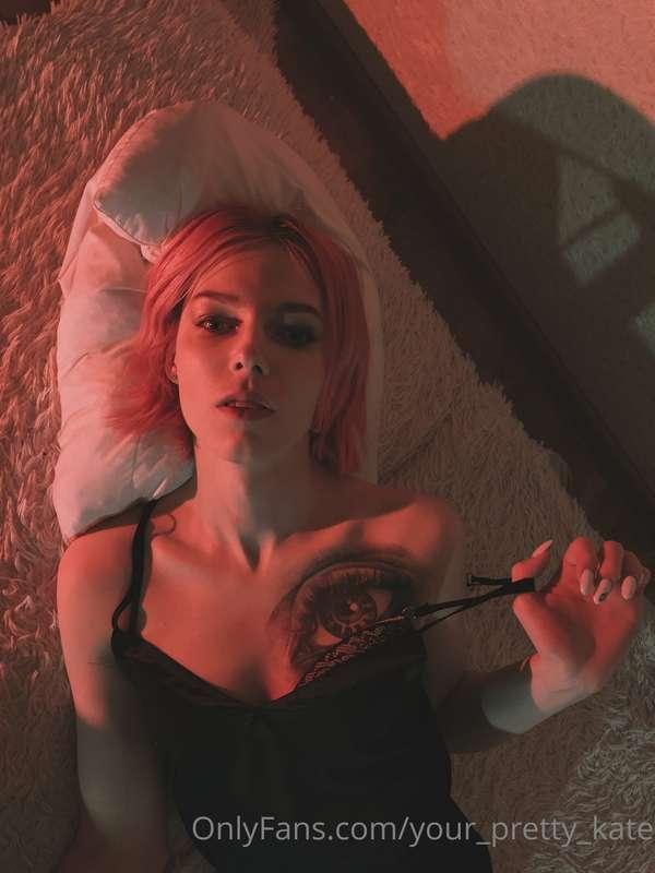 My body went numb, you turned me on so much.... My heart beg..