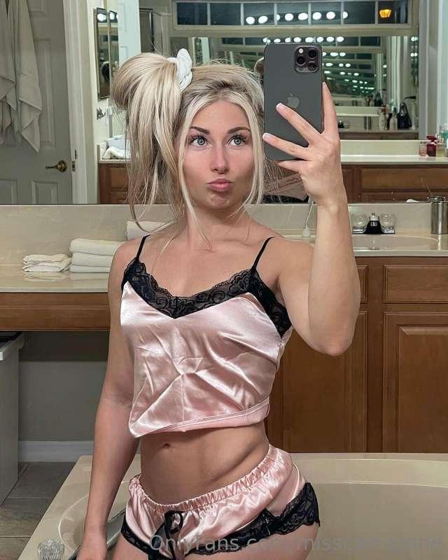 🖤