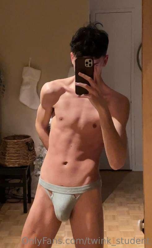 👅
