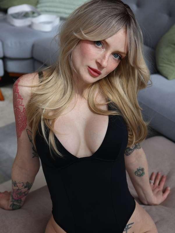 Did you like the blonde hair? I feel like a different person..