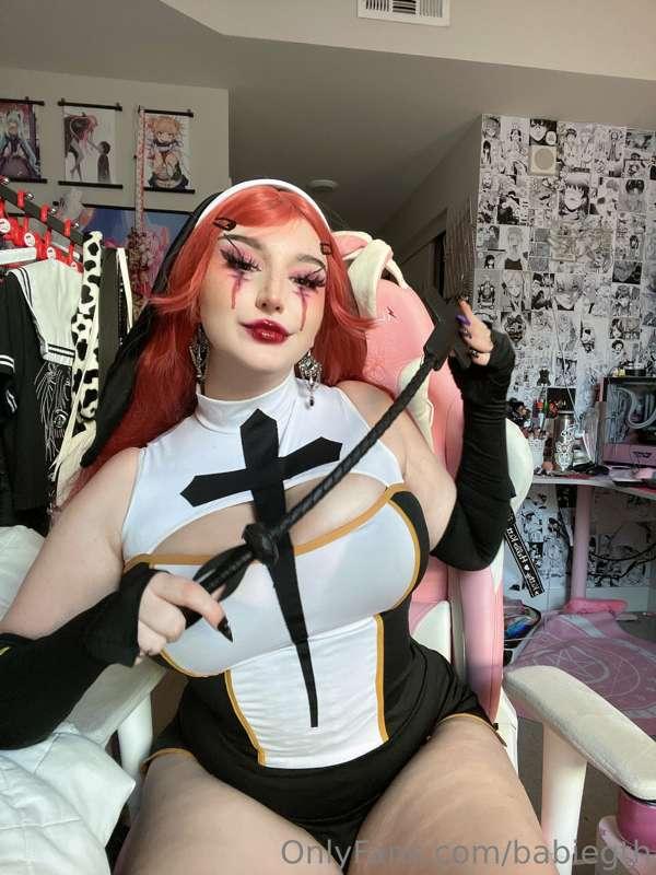 Be good or mommy will spank you