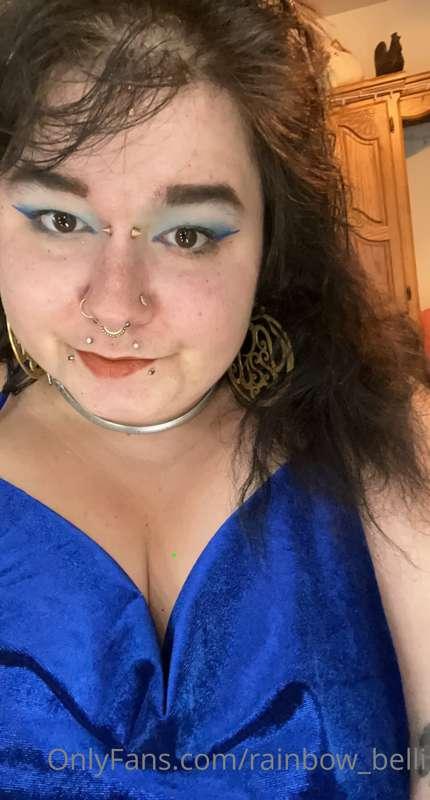 I should post more of the sexy shit I wear 🤔🌀✨
