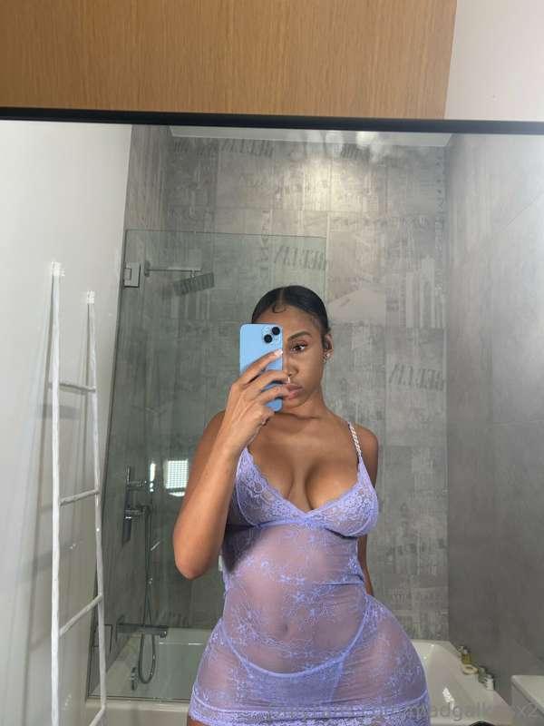 ### STILL UP IF ANYONE WANTS TO CHAT 😘🥰