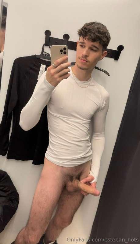 I need a hand, or a mouth …🥵👅