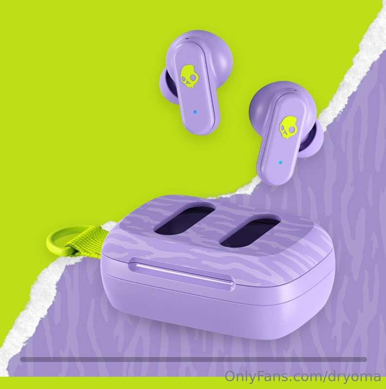 Friends, I have a problem, my headphones broke and it's real..