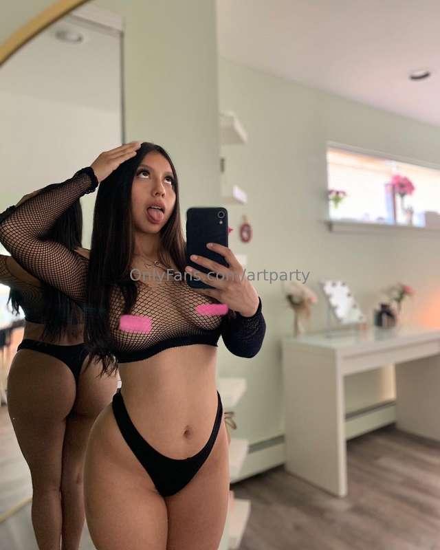 Make me take your dick papi 🌸