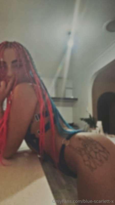 blue-scarlett-x image #0