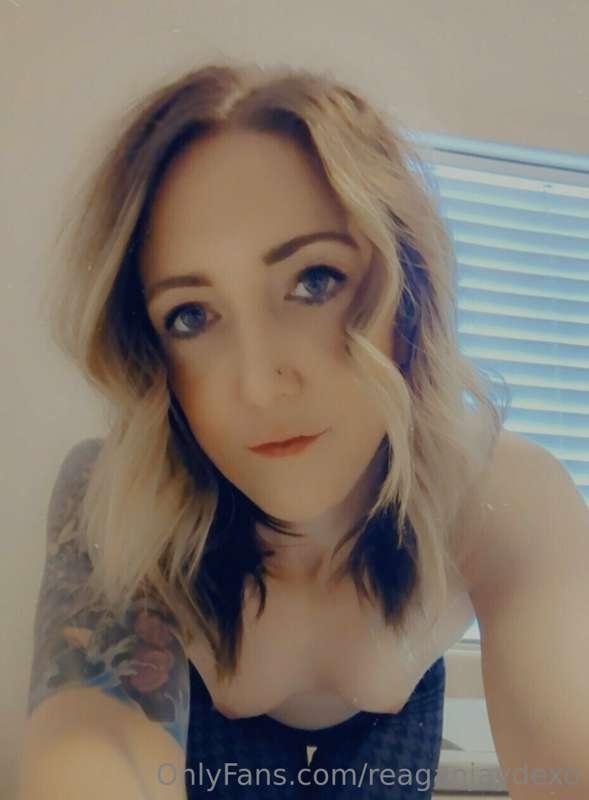 Will you help me undress to shower baby?! 👀😉