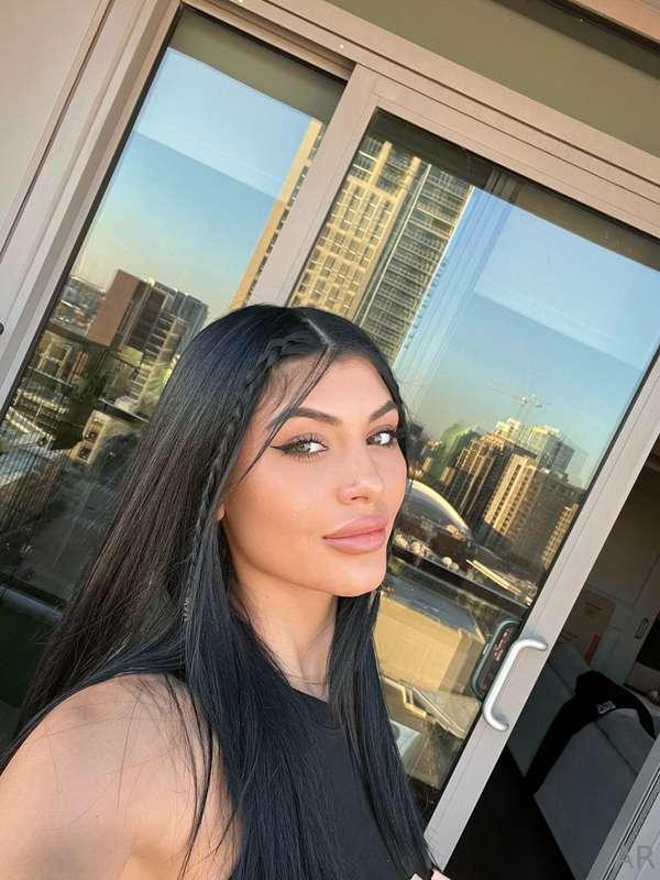 goodmorning baby🥹
if I owe you content i’m sorry. send me a ..