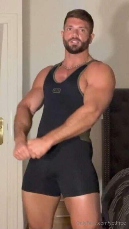 Video 68 Another wrestling role play video, this time in my ..