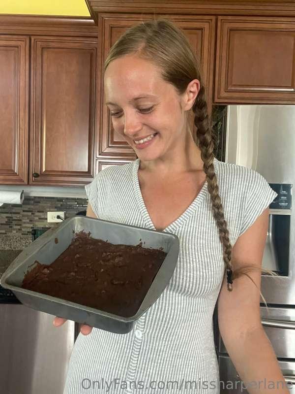 Fresh baked goods waiting for you 😘

What is your favorite s..