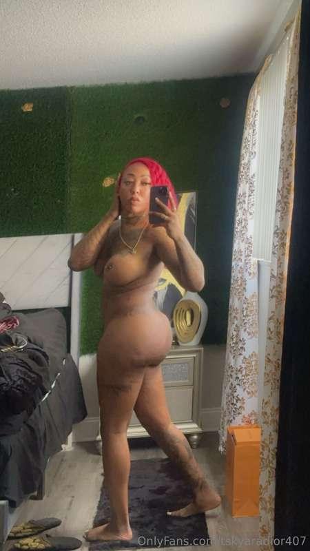 Would you fuck me fresh out the shower 😏