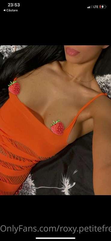 Does orange fits me? 🤭🍒