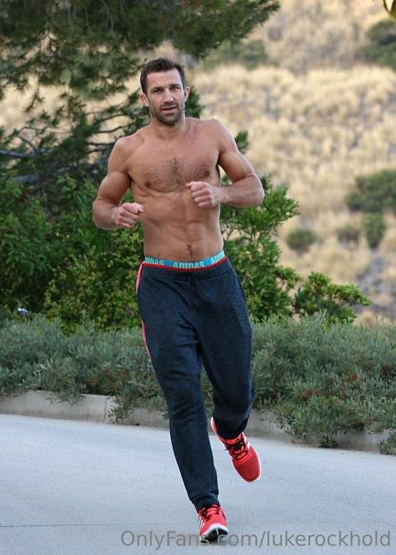 ***Subscribe To My VIP Account @lukerockholdvip***
➡️ Daily ..