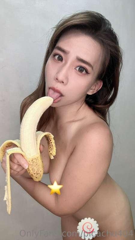 吃蕉蕉🍌片 含有短影片