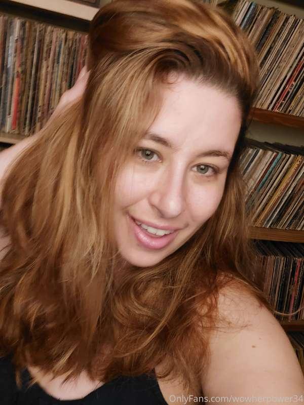 Some sexy pics are out for you today, but only 3 for free. A..