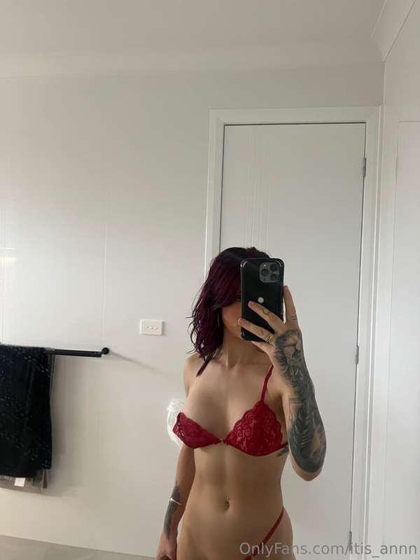 We love a good before shower selfie 🚿