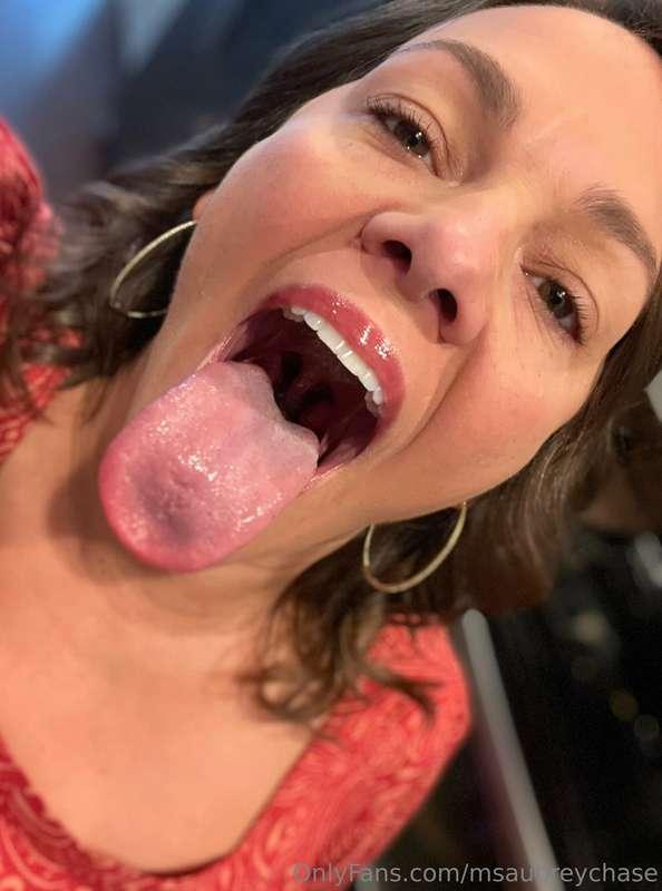 🍂❤️👅
