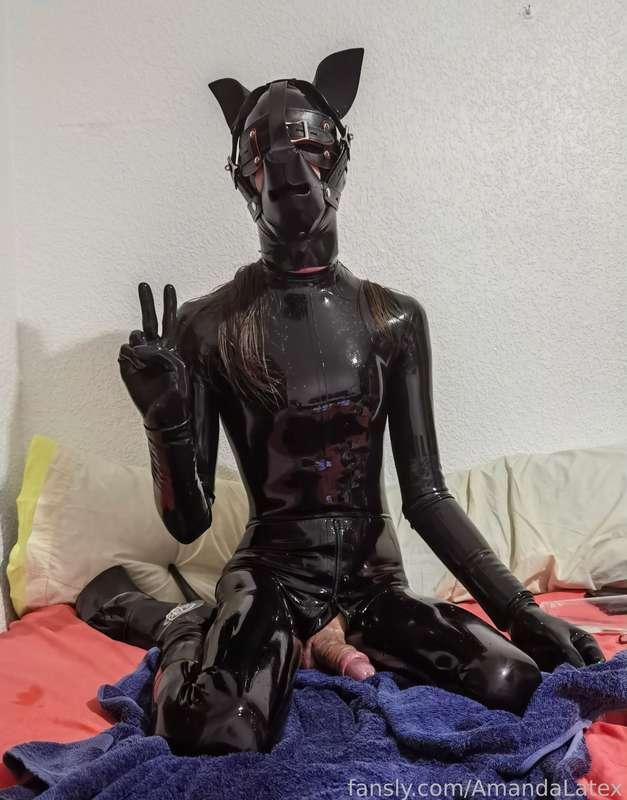 amandalatex image #2
