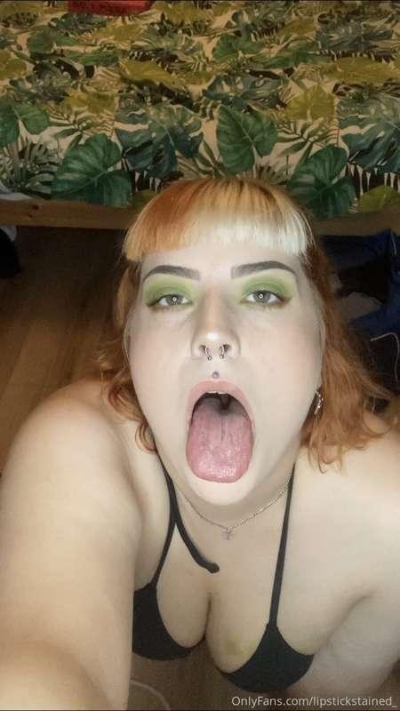 lipstickstained_ image #1