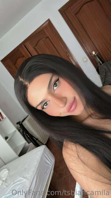 Imagine cumming all over my face 👀🍆💦