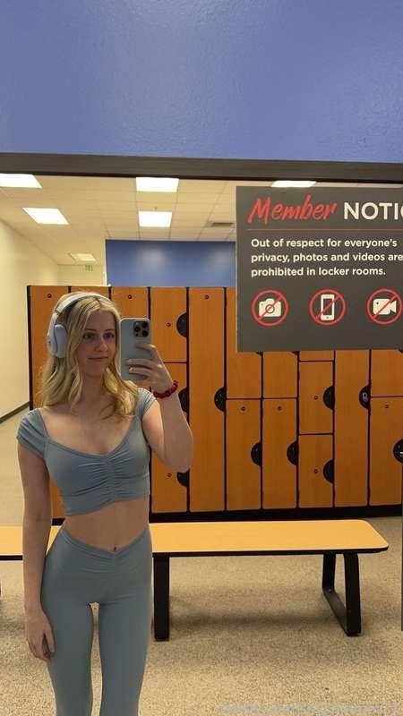 DM