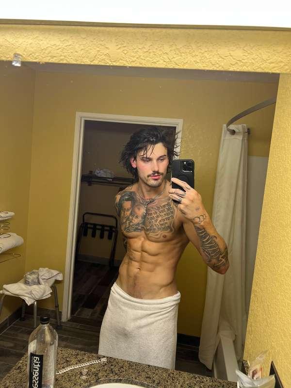 Motel 8 🚿