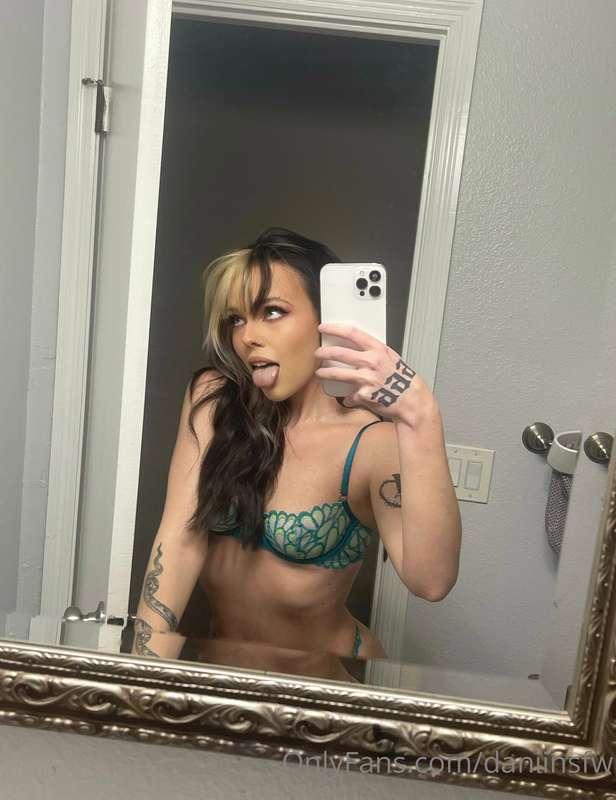 😇