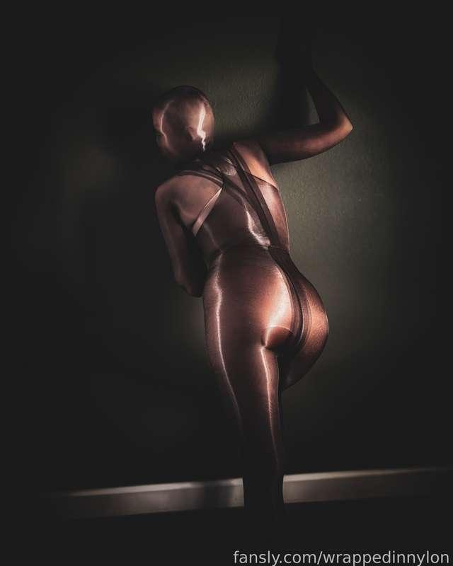 wrappedinnylon image #2