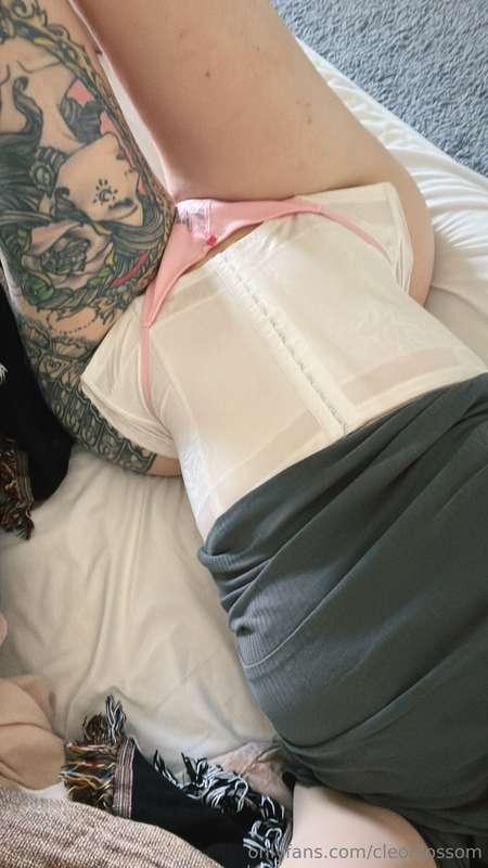 i cant wait to gooon w/ u tonight on stream!😈💗tonight @ 8pm ..