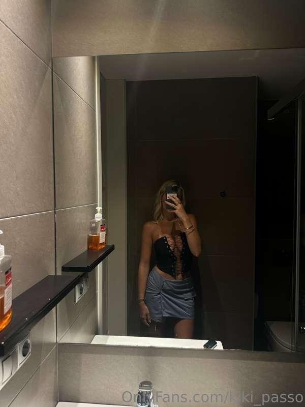Giving you the best view to start your week right 😘❤️ More t..