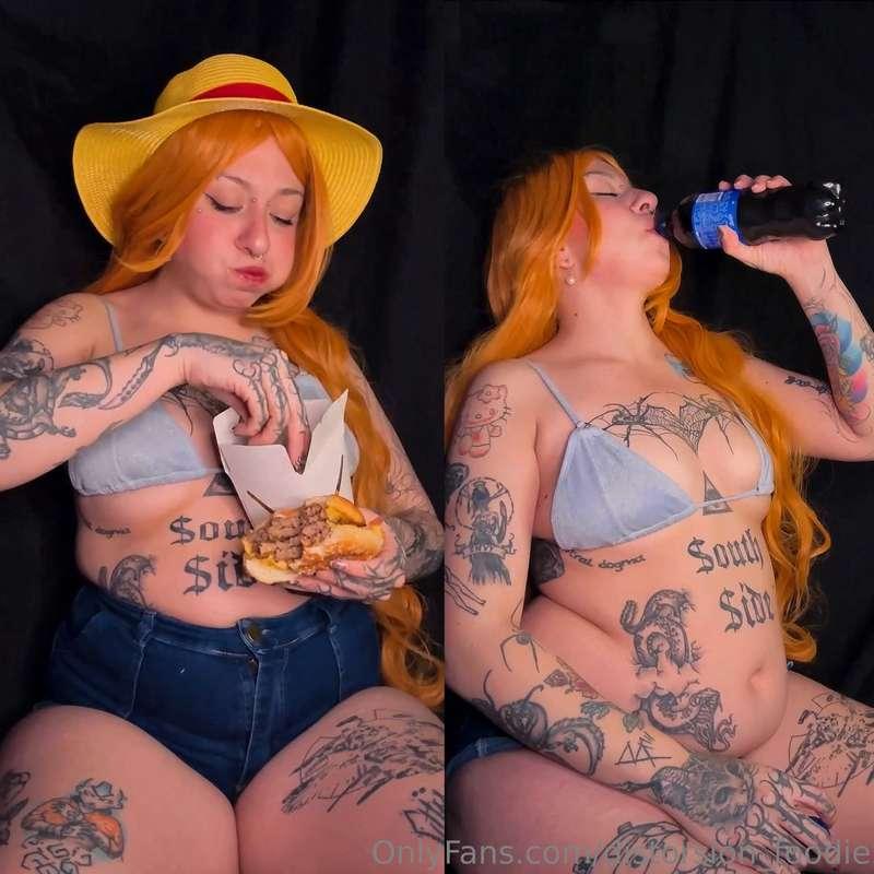 I really enjoyed cosplaying Nami...do you want to see more? ..