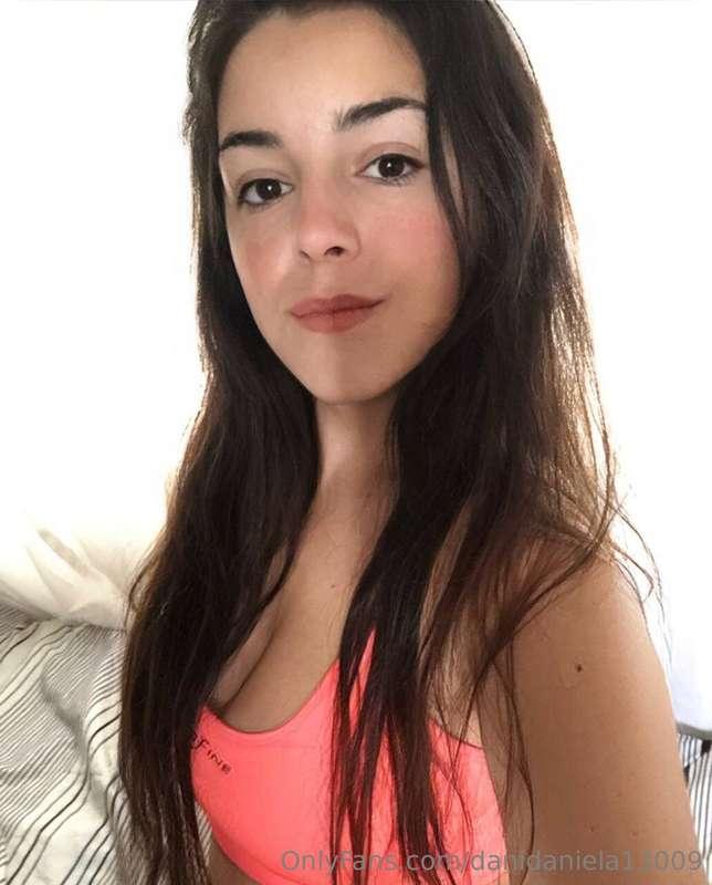 Hello honey! Welcome to my profile 🔜​💨​🔜​💨​ OnlyFans.com/gas..