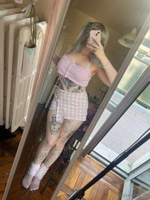 Una titty 😺