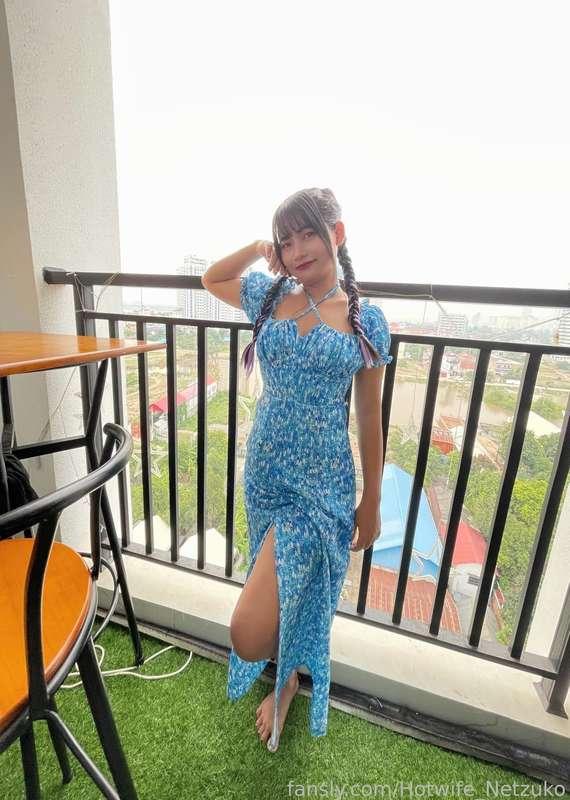 May your weekend fill with joy and happiness with your family🥰🥰 please visit me some time, I am waiting for you at the balcony to lay down together🥰🥰 and you would tell me how is your day I will listen to your story😍😍

#fyp #petite #hotwife #cuckold #married #hotwife #milf #sexy #swinger #date #asian #choking #choke #asslicking #rimming #backdoor #cumswallow