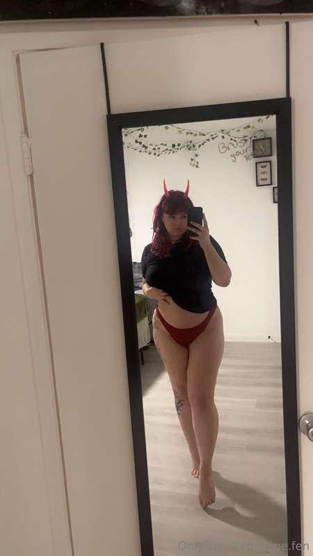 Look at these cute horns I got in the mail yesterday! I made..