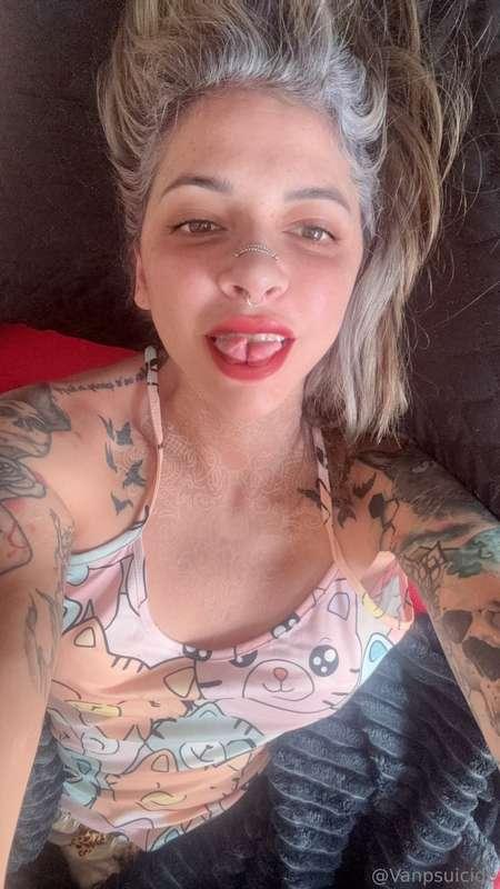 Do you consider me a MILF? 