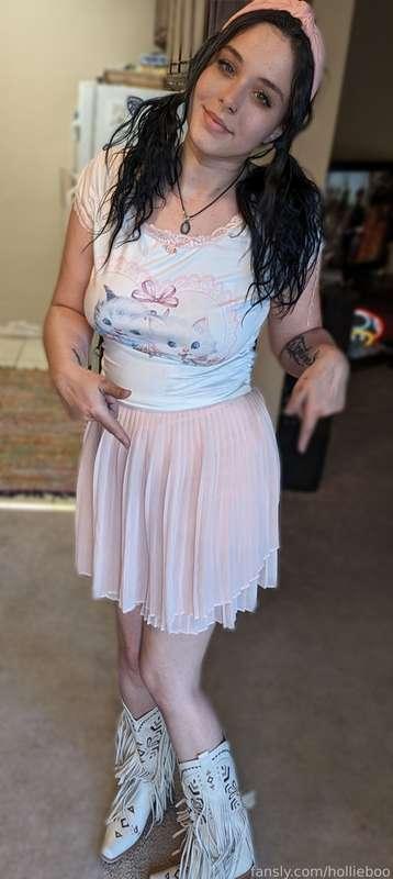 hollieboo image #1