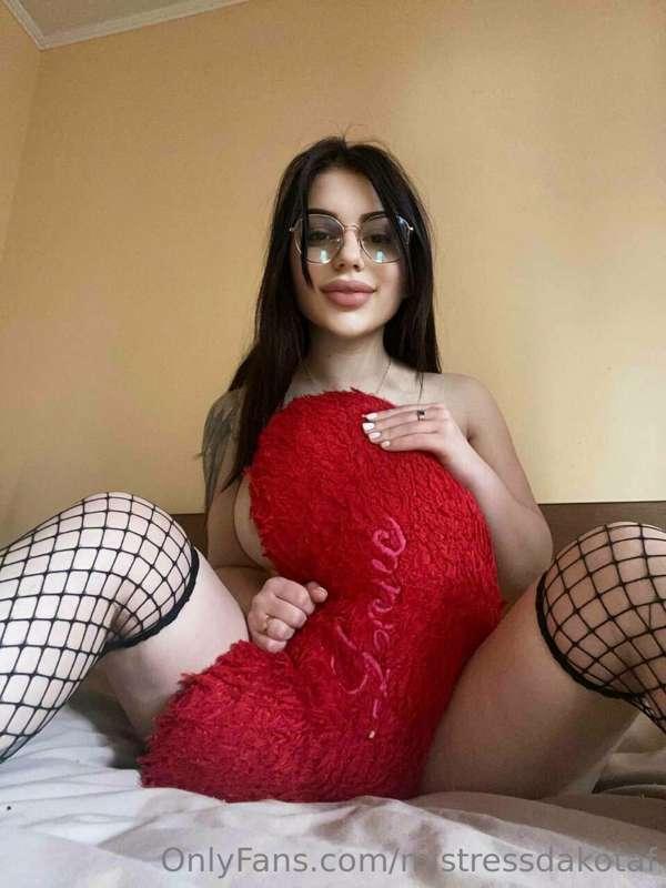 🔴ONLINE NOW🔴 ❤️ @kristinadreamvip ❤️ 
She’s ready for sextin..