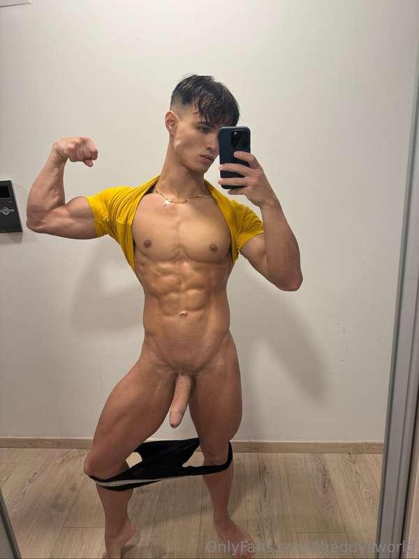 Hot @studentboyy cum video now in @Guysnet 