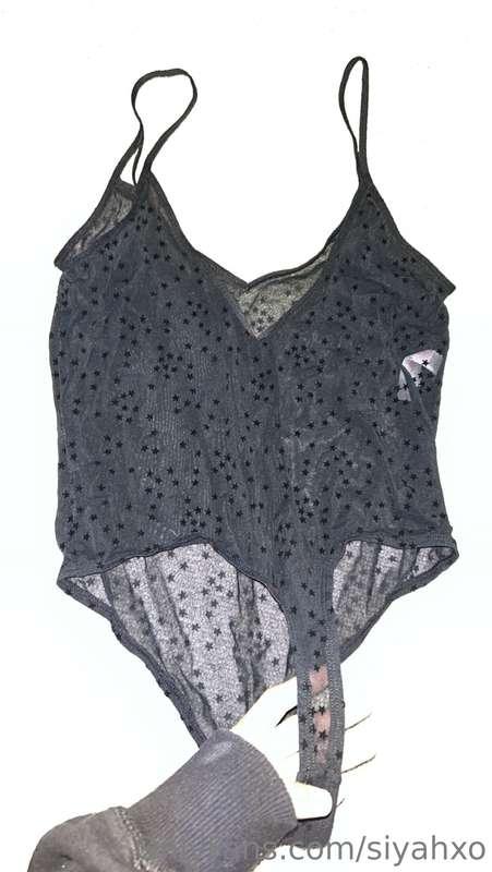 About to make some customs in this little ole thing, who wan..