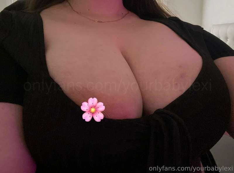who can i send my nips to ?? lmkkkk 🫣
