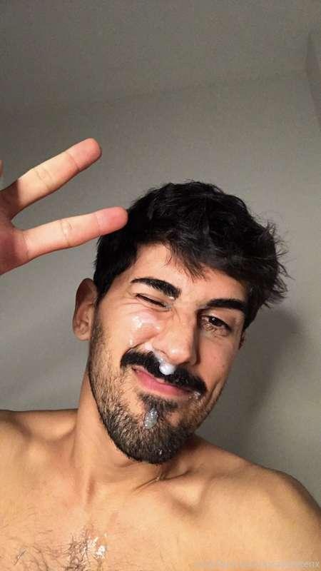 Cum on my face, a compilation 🍼🥵