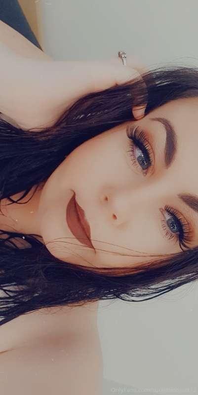 Good morning/night 
How has your day been 
Mine been shit PA..