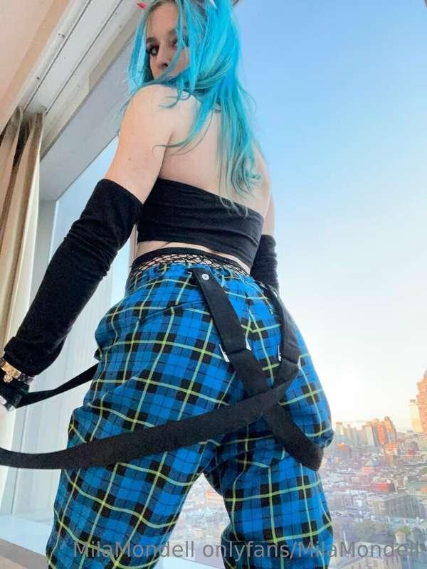I love to dress up and feel sexy ❤️