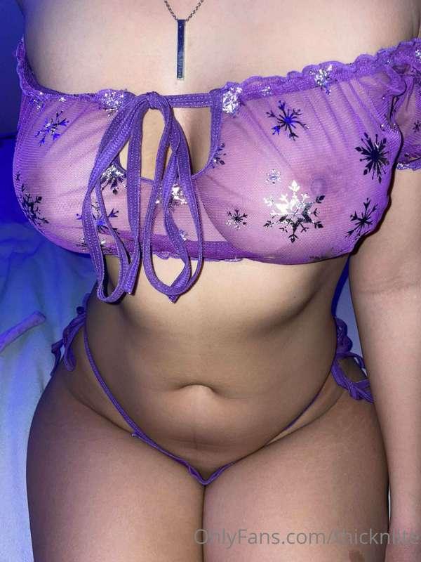Your Fairy Queen 🧚‍♀️ ✨

Would you play with my body baby? 💓