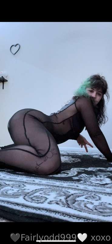 Goodmorning my lovely horny babies🤭🖤🤍
Photo dumb from the ot..